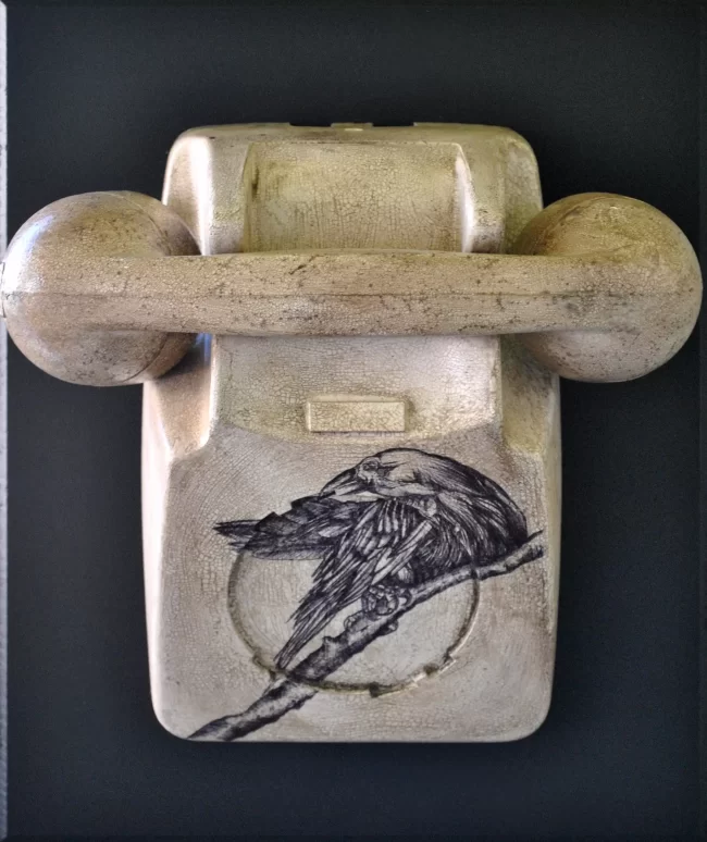 Crow Telephone