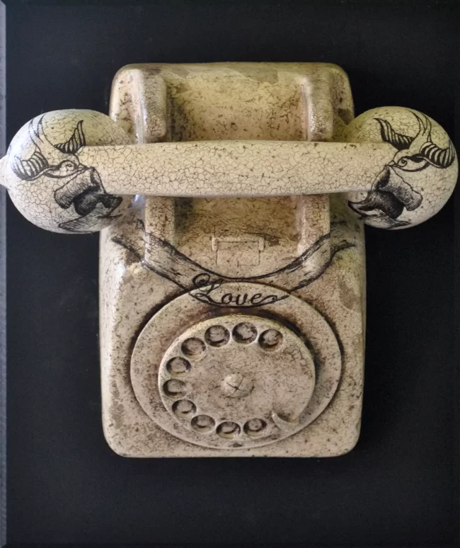 Love Telephone