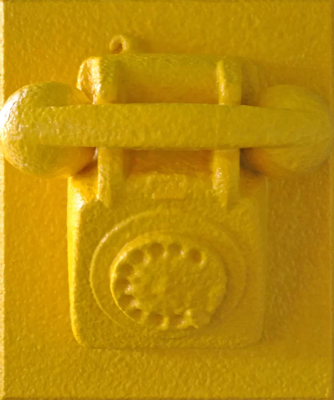 Pantone 117 C Telephone