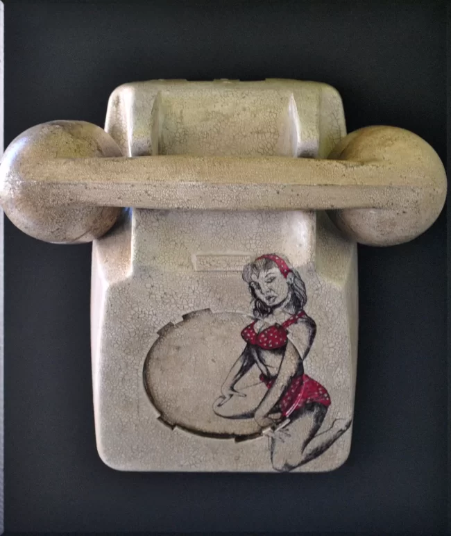 Pin-Up 3 Telephone