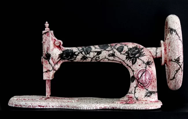 Roses Sewing Machine